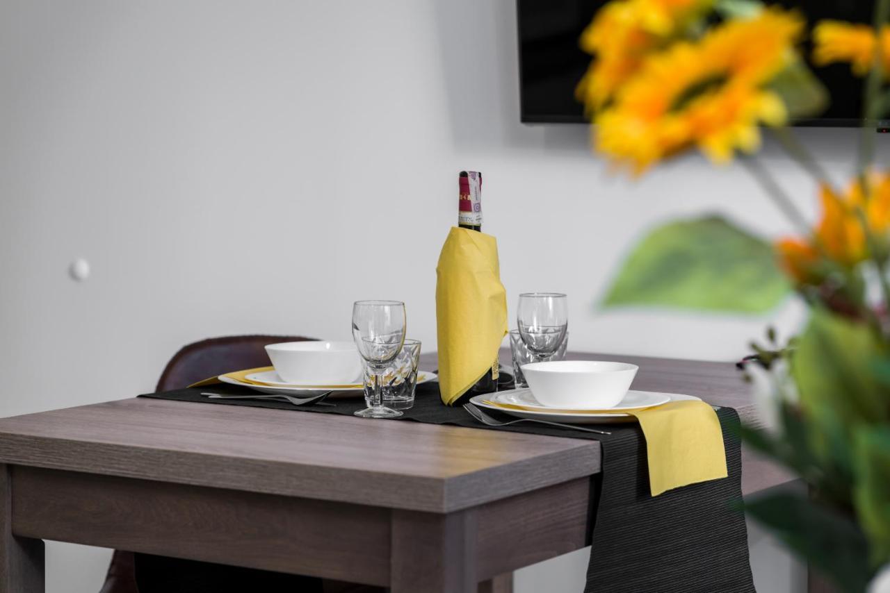 Apartments Poznan Chwaliszewo Residence With Free Garage By Noclegi Renters Dış mekan fotoğraf