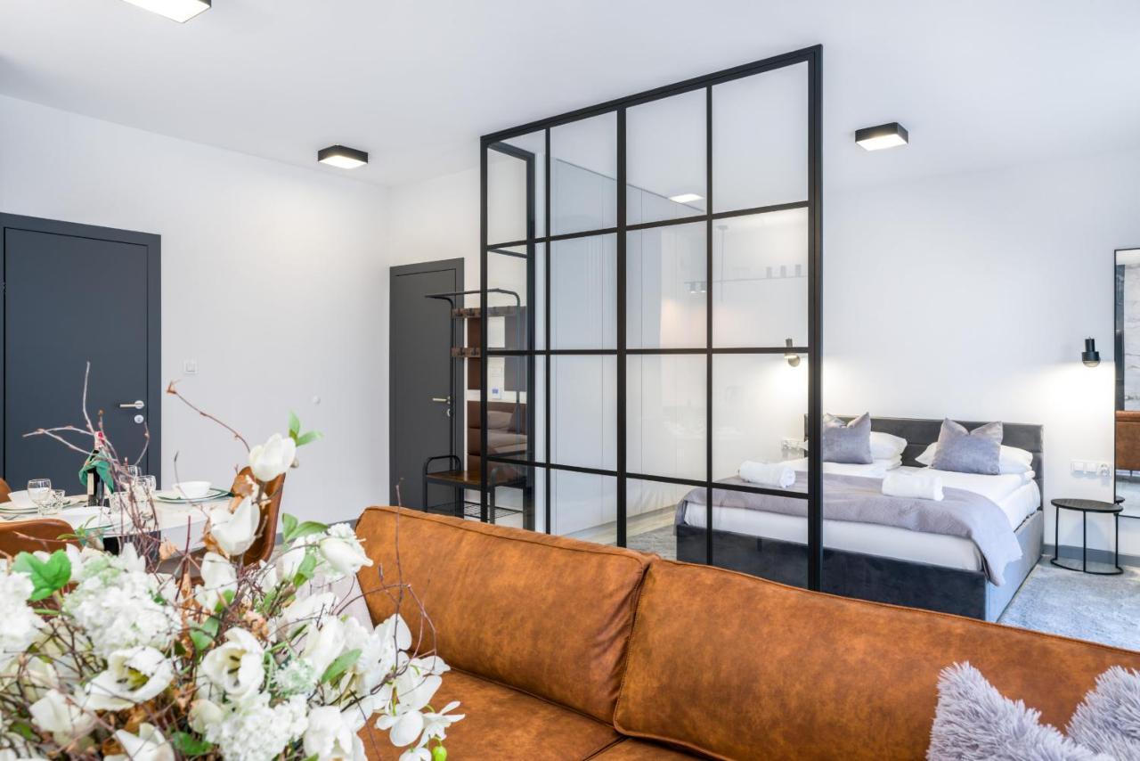Apartments Poznan Chwaliszewo Residence With Free Garage By Noclegi Renters Dış mekan fotoğraf